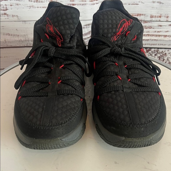 NIKE LE BRON 17 LOW BRED SHOES main image 10